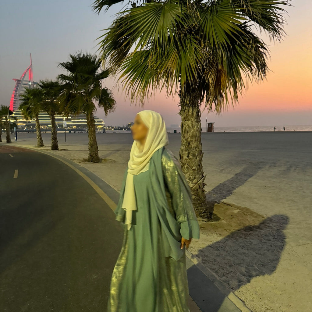 LOUISAK  -Loyauté, douceur et élégance (Abaya 3pièces)